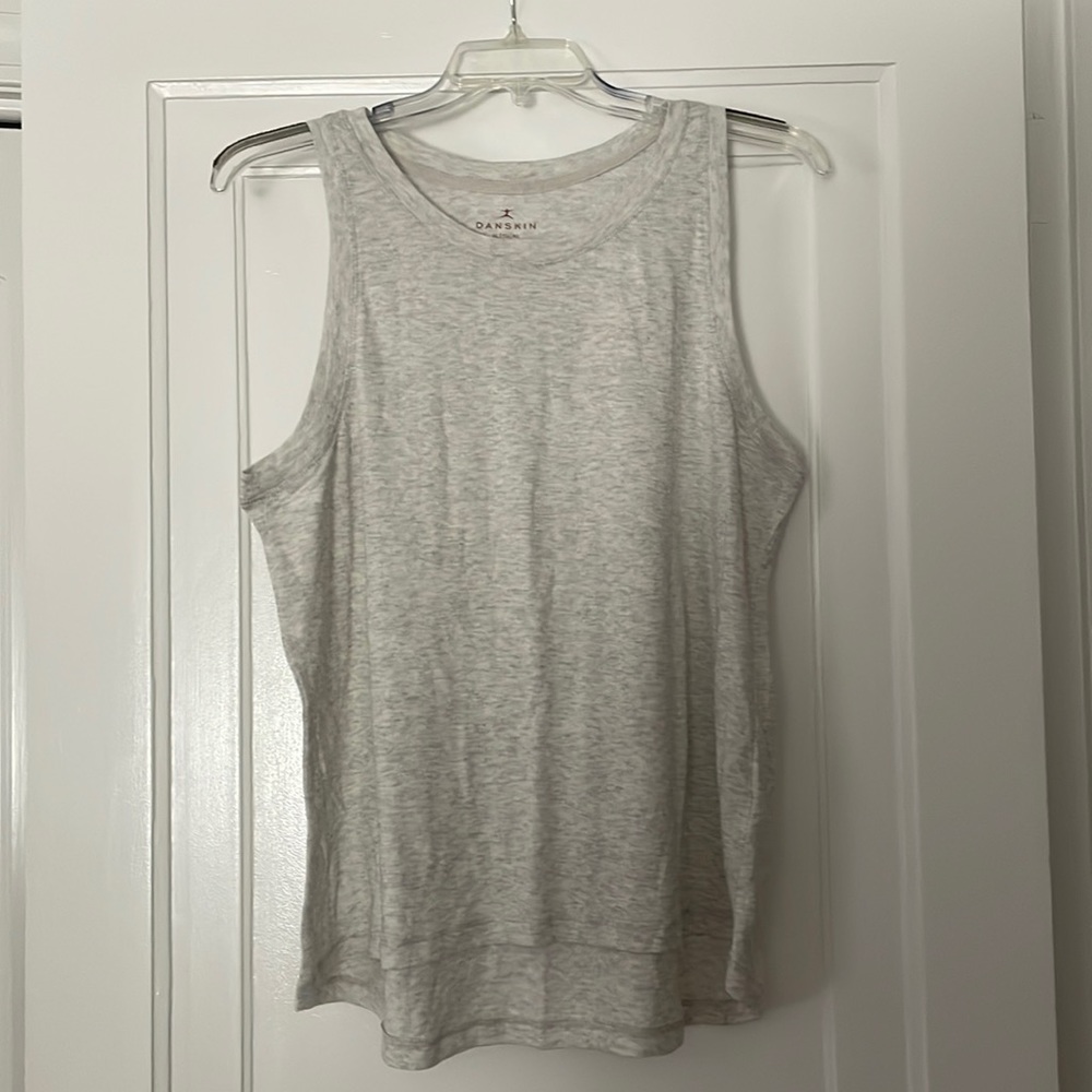 Danskin XL Muscle Tank NWT Oatmeal Heather Sleeveless Workout Top Athleisure